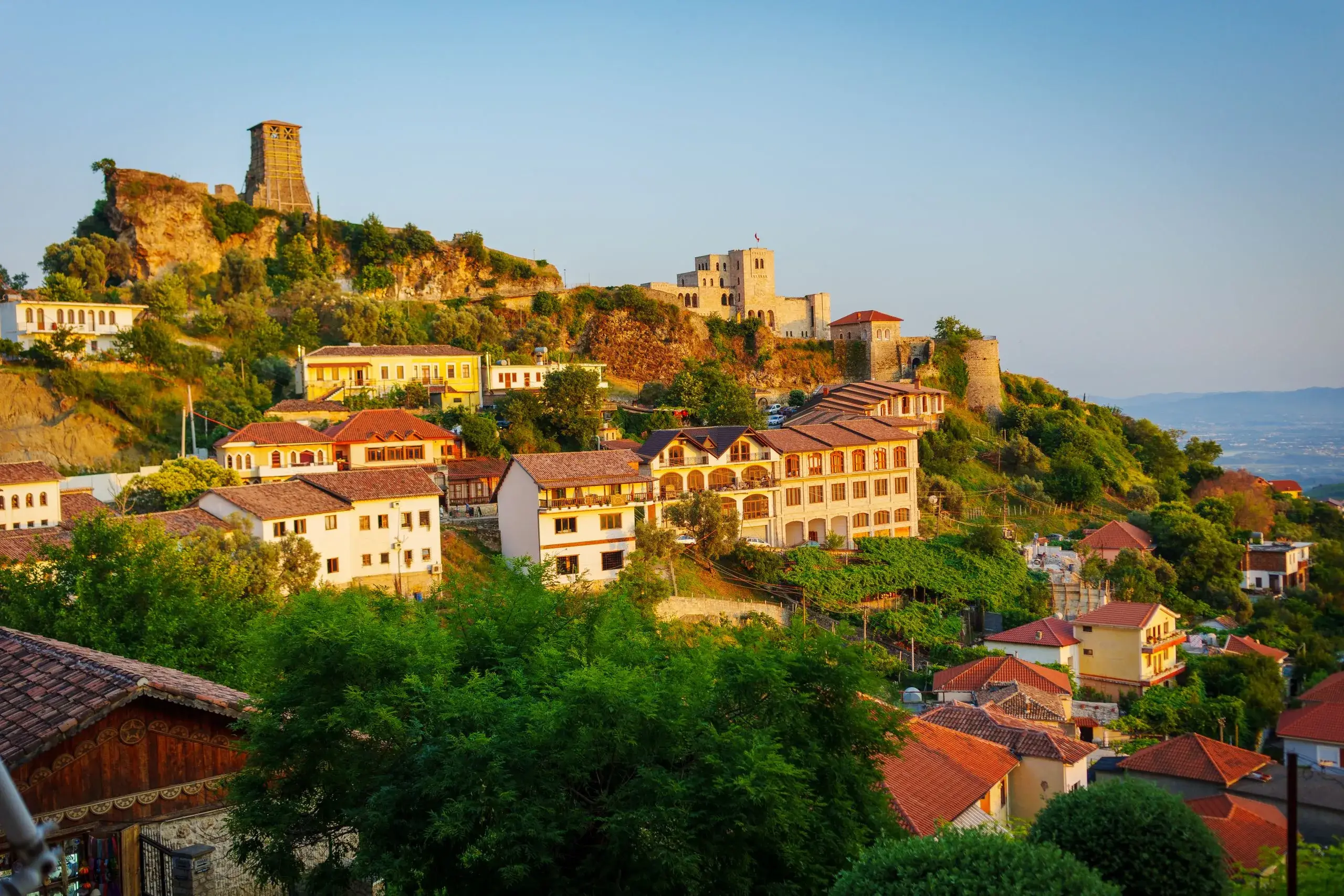 Krujë Castle & Old Bazaar