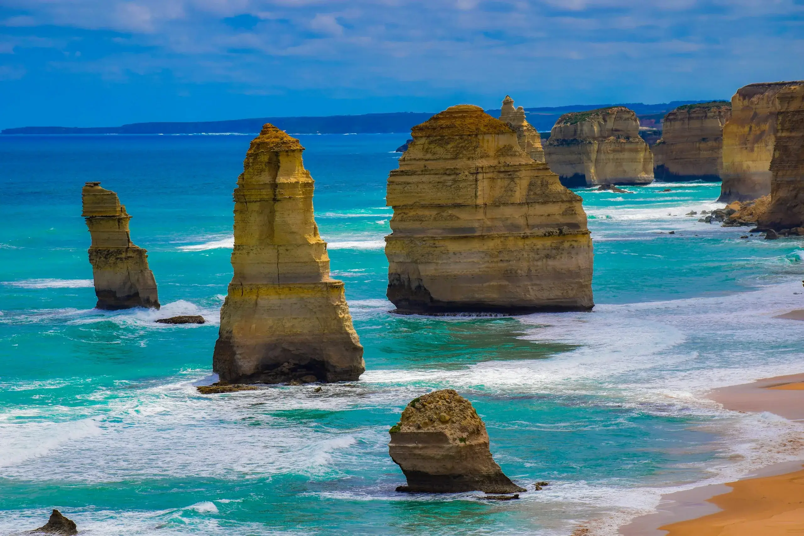 Les Douze Apôtres, colonnes de calcaire au large de la Great Ocean Road, Victoria