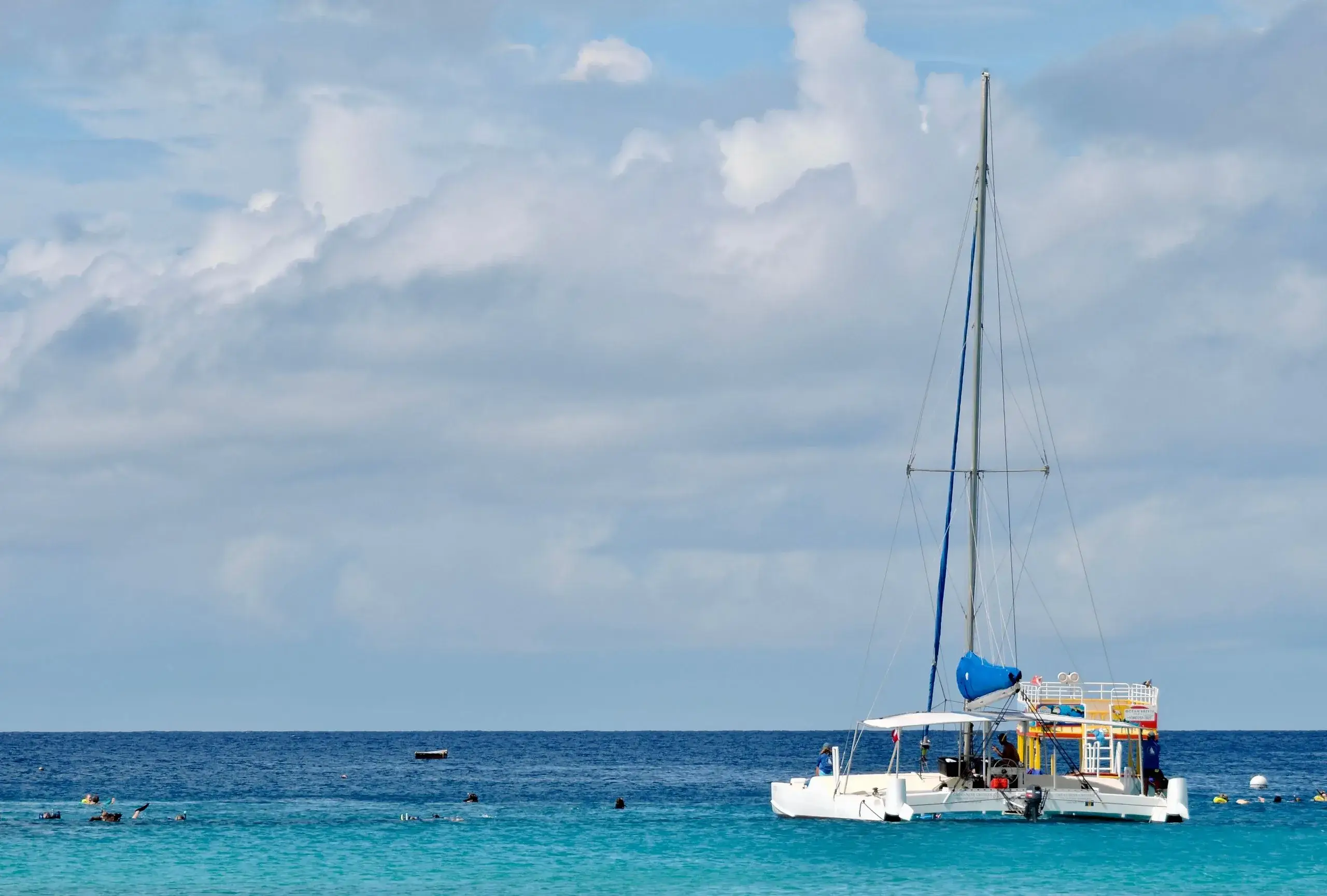Croisière en catamaran et plongée en apnée avec les tortues