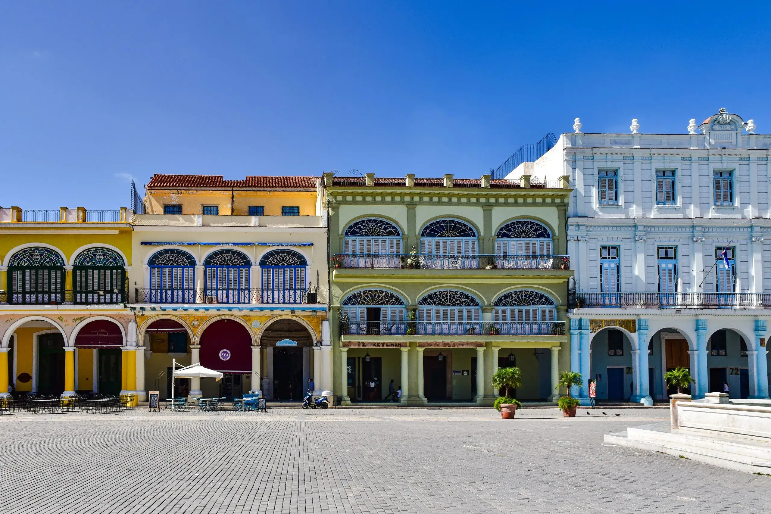 Plaza Vieja & Cathedral