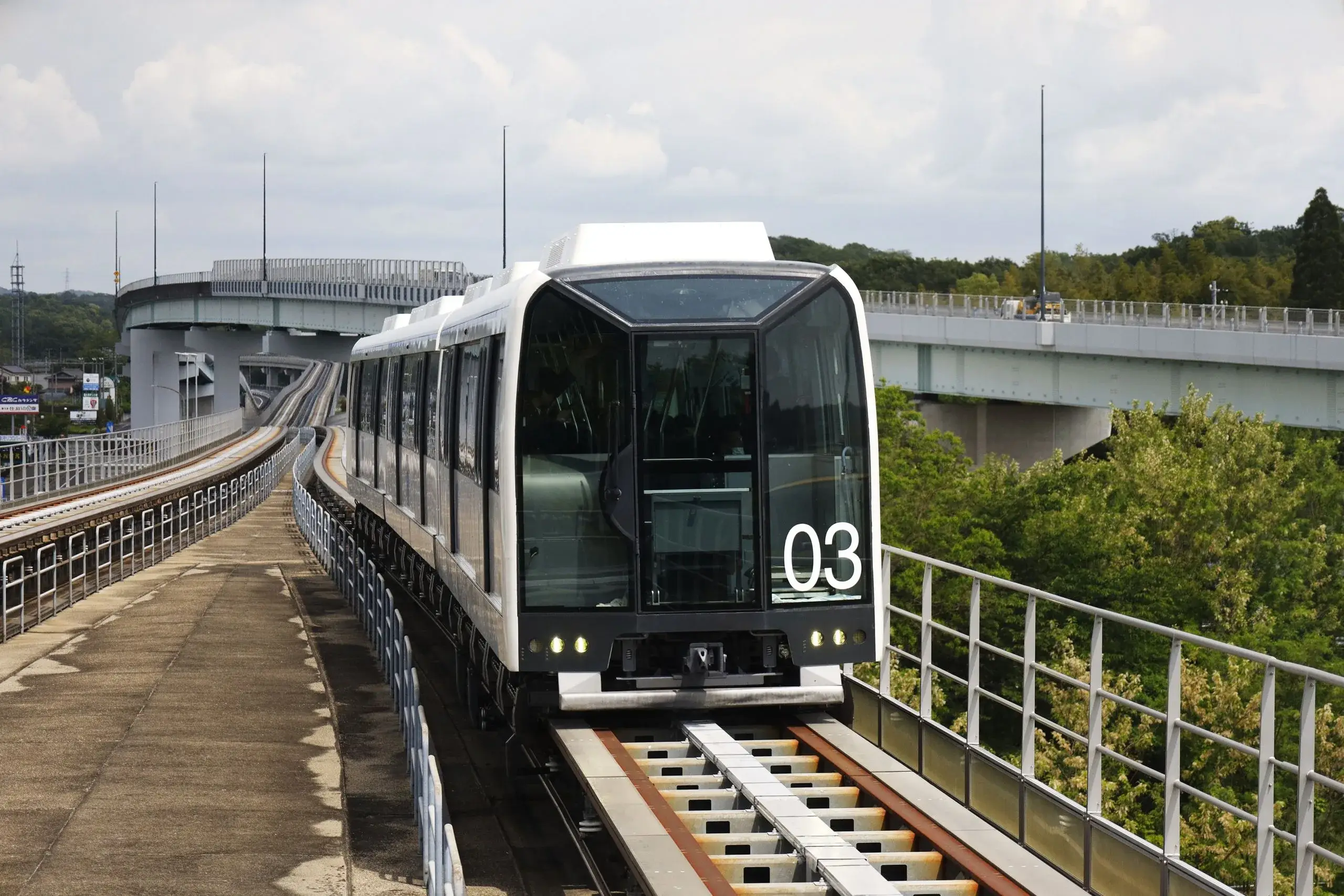 SCMAGLEV et Parc du chemin de fer