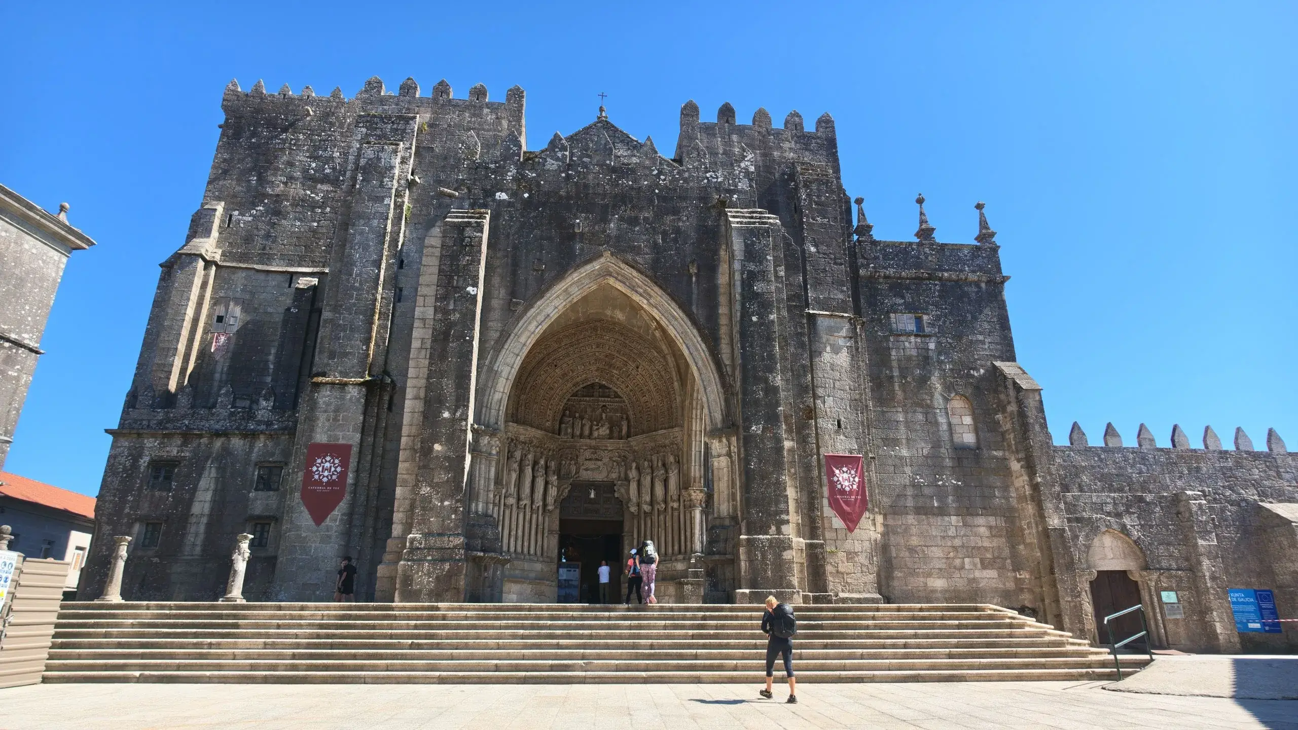 Cidade Velha & Sé Cathedral