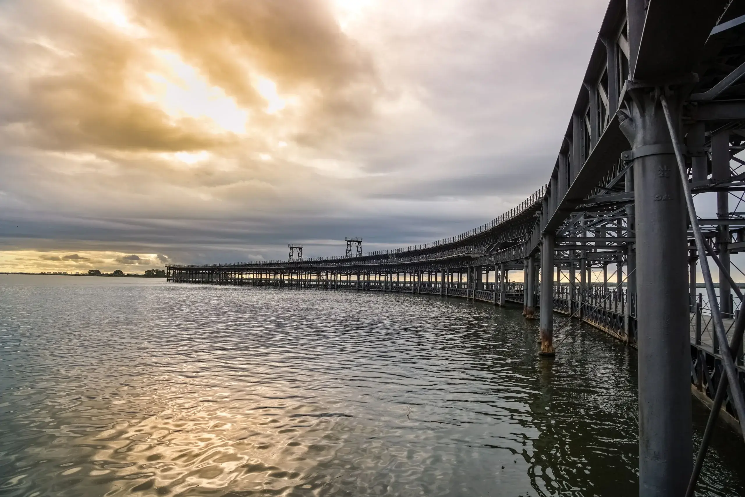Muelle del Tinto & the Waterfront
