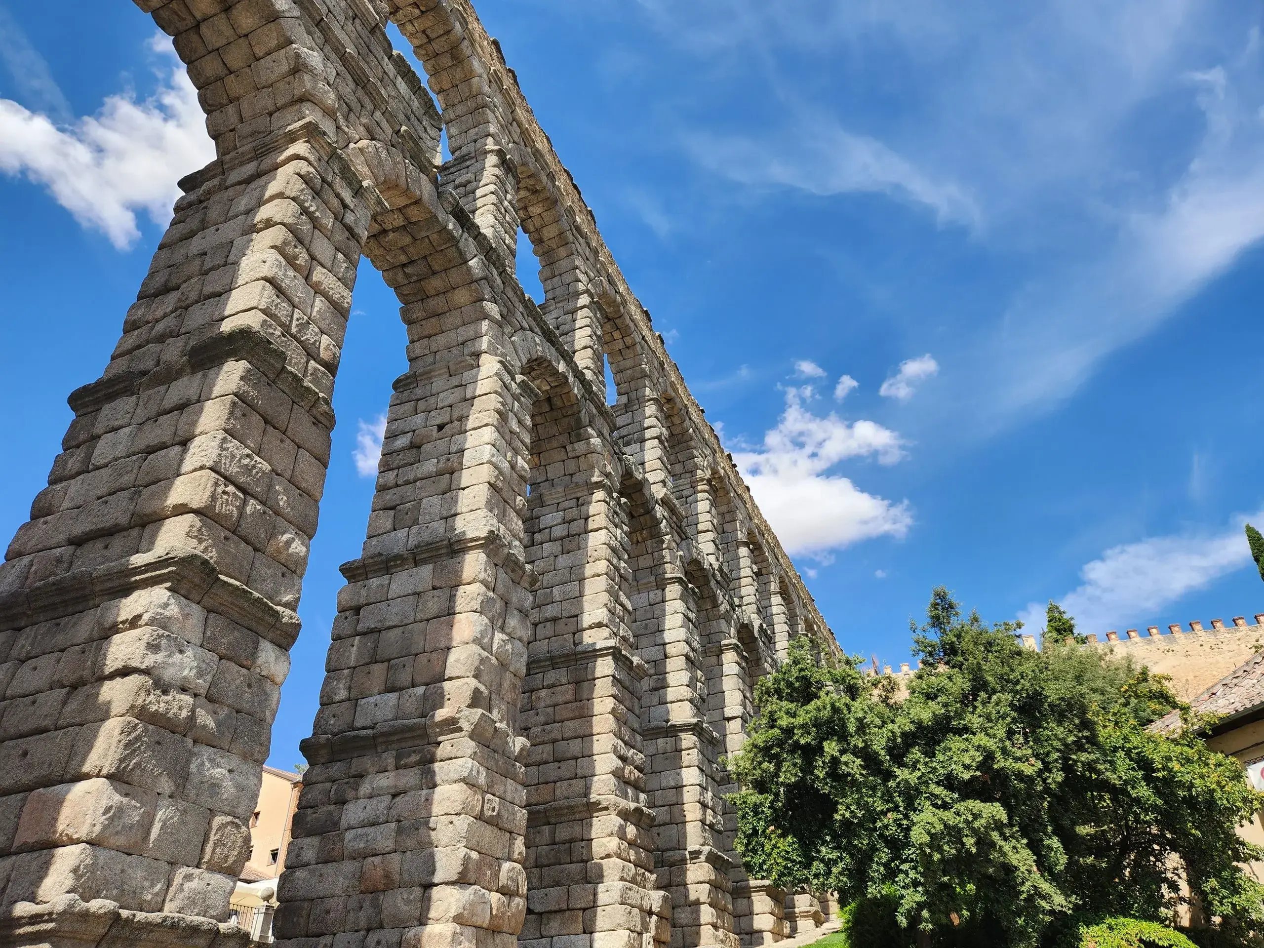 Ségovie : aqueduc et Alcázar