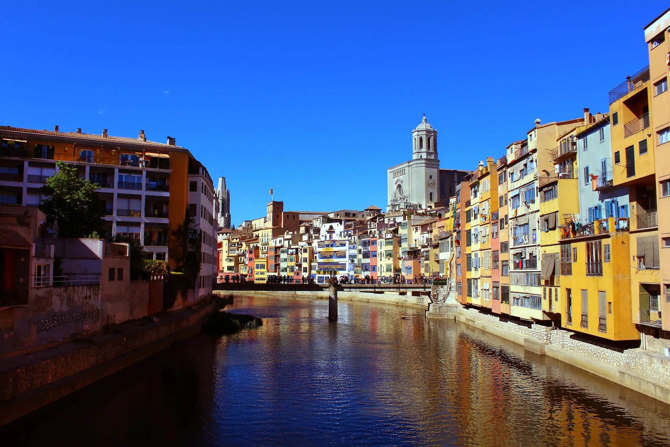 Girona's Old Town & Onyar Houses