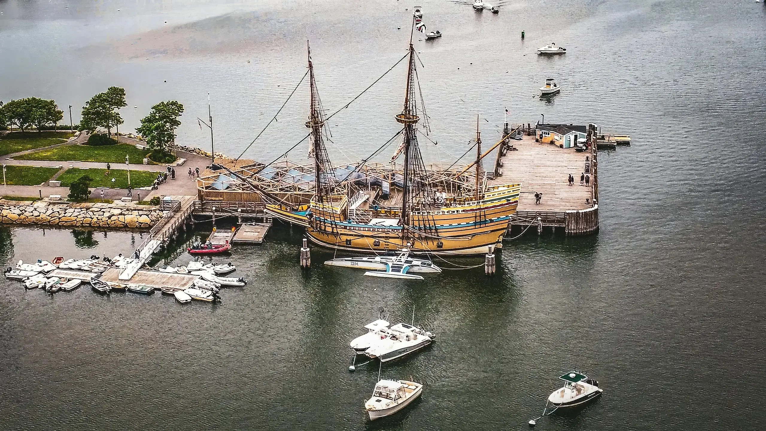 Plymouth & the Pilgrim Story
