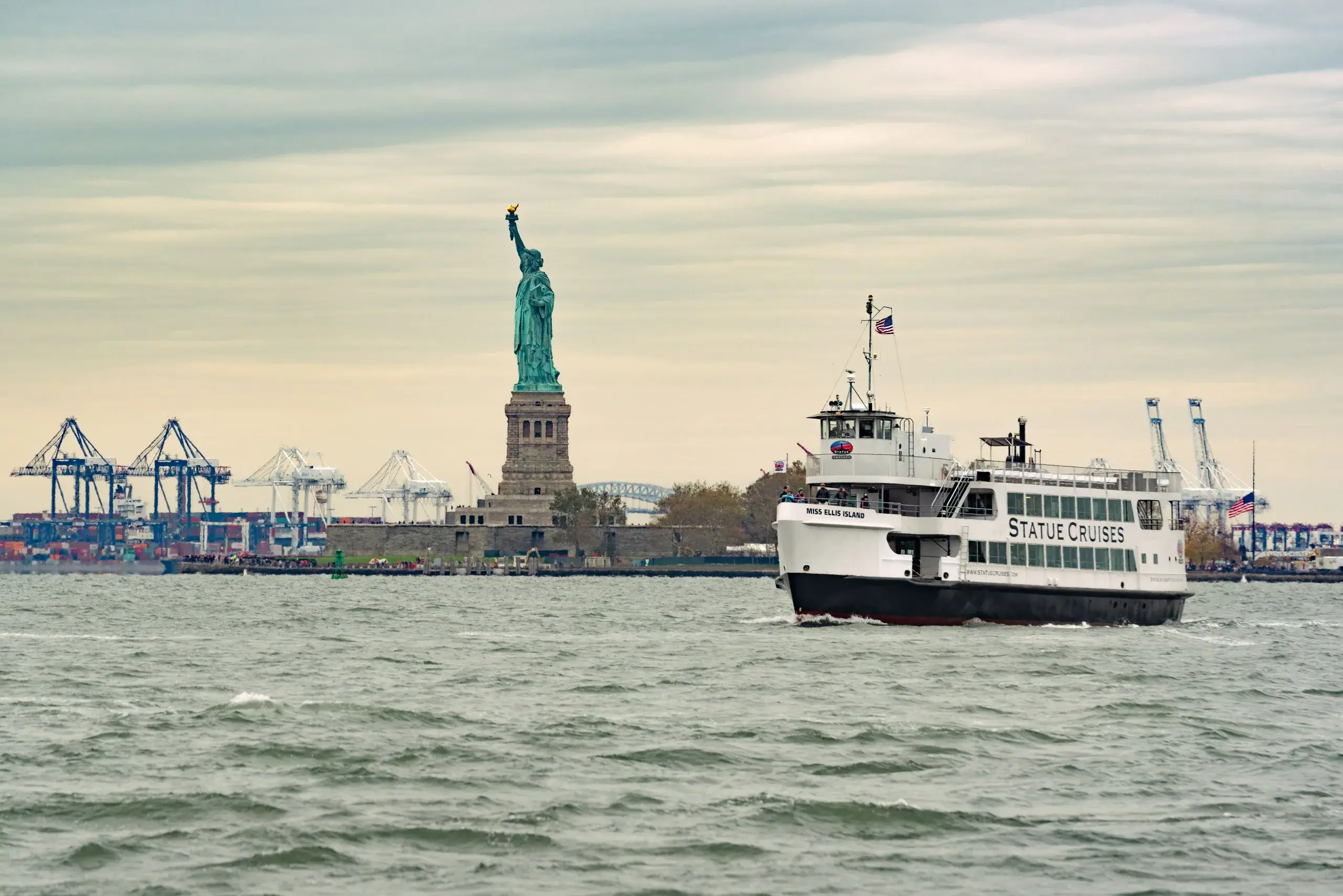 Statue of Liberty & Ellis Island Ferry